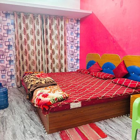 Shivalay Paying Guest House Варанаси Экстерьер фото